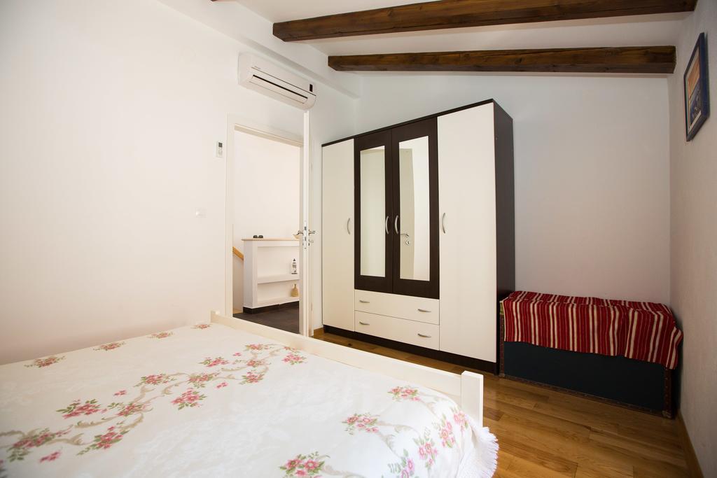 Relaxing Apartment Paulina With Balcony Dubrovnik Rom bilde