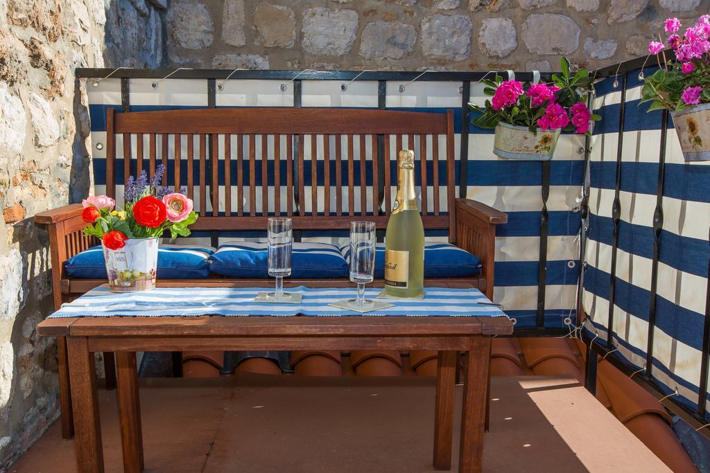 Relaxing Apartment Paulina With Balcony Dubrovnik Rom bilde