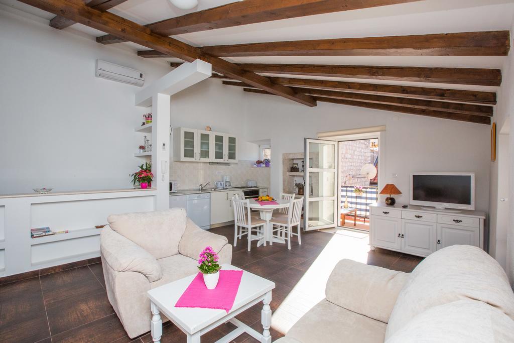Relaxing Apartment Paulina With Balcony Dubrovnik Rom bilde